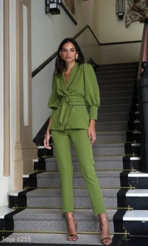 Traje Siberia Oliva